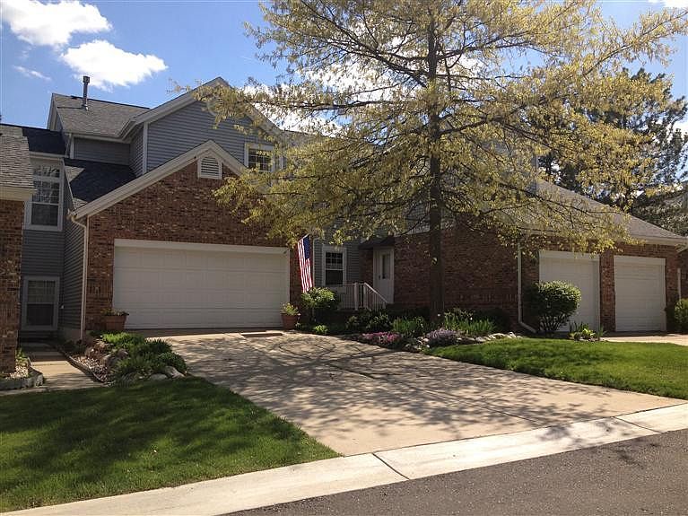 1st image of 4374 Hillside Dr #26
