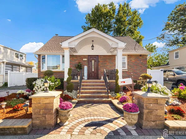 764 Carlock Ave, Perth Amboy, NJ 08861