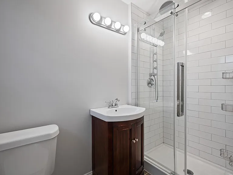 11 Howell Rd — Photo 13