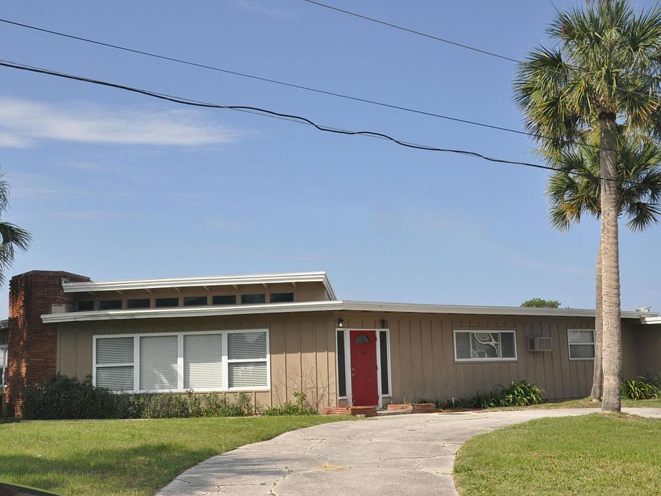 1st image of 14647 Island Dr