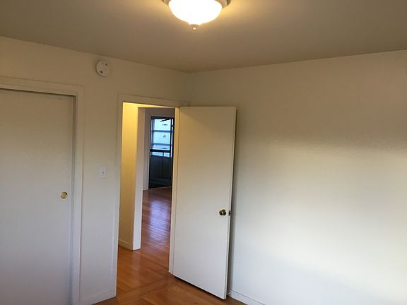 4th image of 419 Turner Ter APT 2