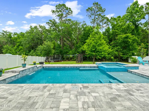 607 NARROWLEAF Drive, St. Johns, FL 32259