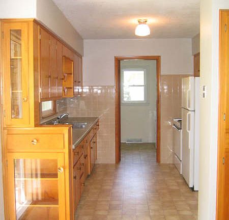 4th image of 4508 N Ball Ave
