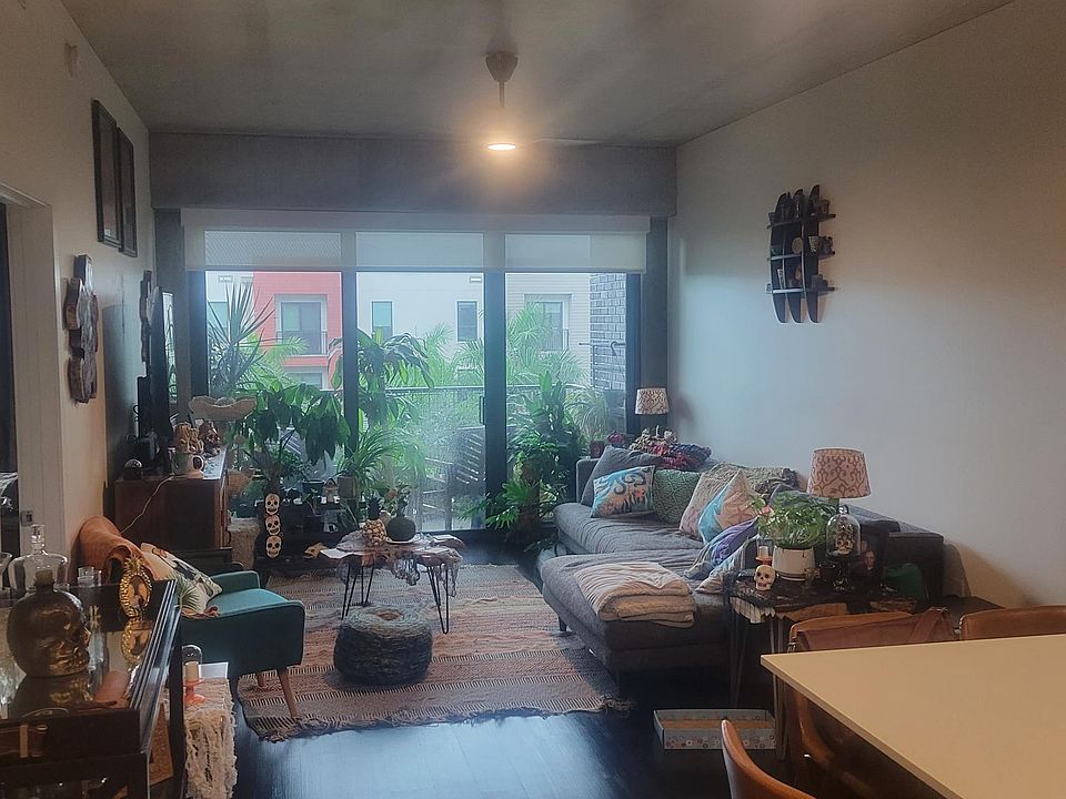 1st image of 414 W Ross Ave #2-417