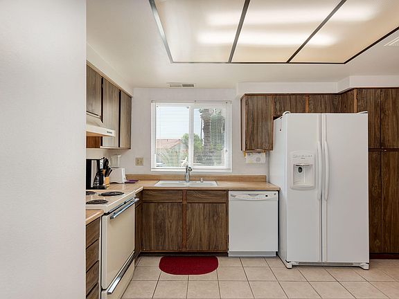 5th image of 64566 Pinehurst Cir