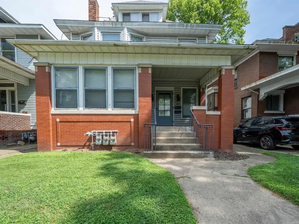 1611 W Barker Ave, Peoria, IL 61606