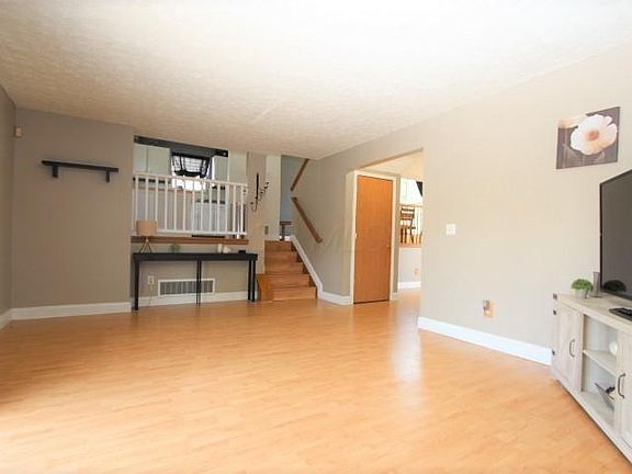 5th image of 2291 Shelby Ln