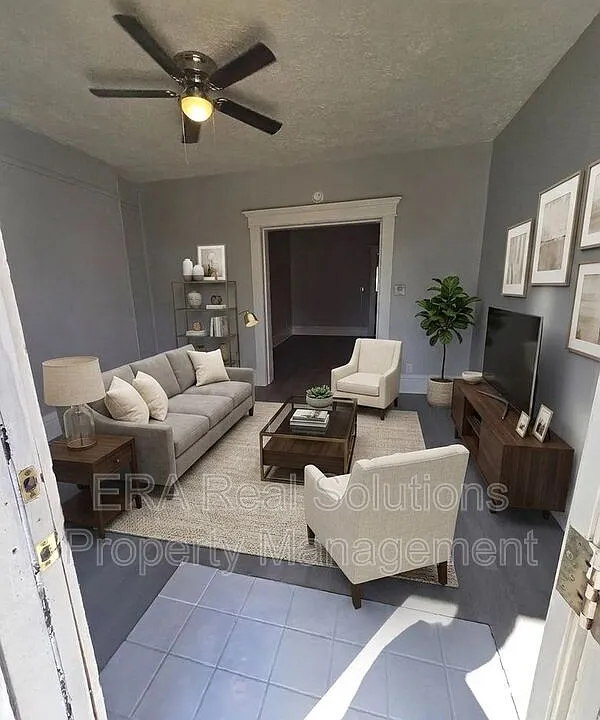 95 Whitethorne Ave