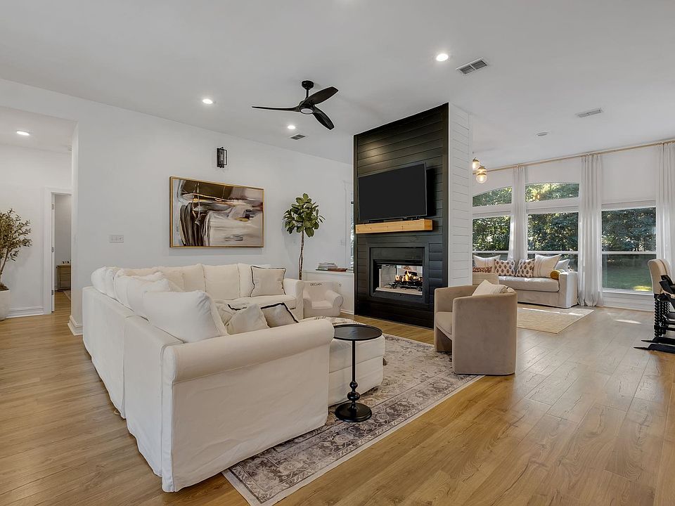 3095 Shamrock St N, Tallahassee, FL 32309 | Zillow