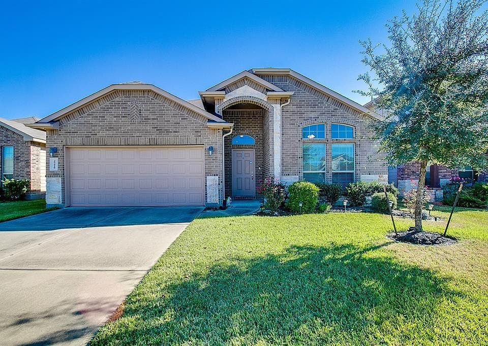 1st image of 25418 Saddlebrook Champion Way