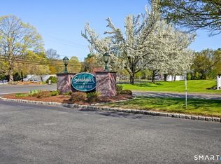 70 Southwick Ct UNIT 311, Cheshire, CT 06410
