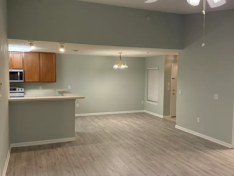 9576 Amarante Cir #8 — Photo 7