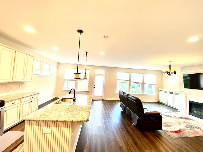 121 Concordia Woods Dr — Photo 7