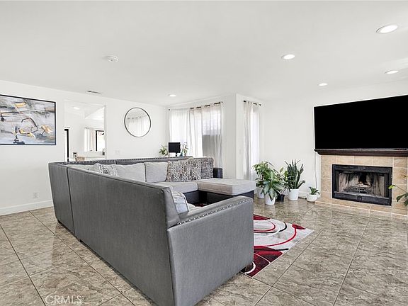4th image of 12400 Emeraldstone Dr