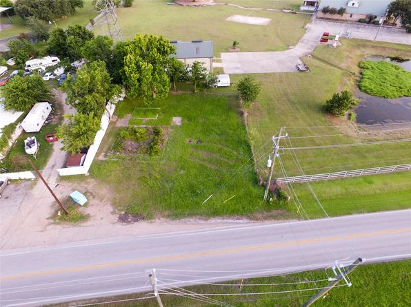 1718 E Hufsmith Rd, Tomball, TX 77375