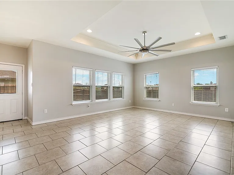 7214 S Lake Bliss Cir — Photo 4
