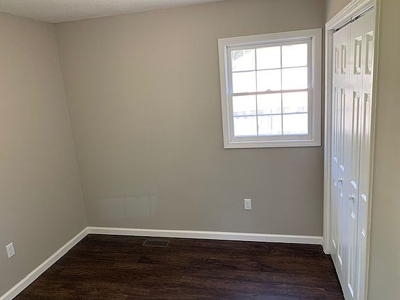 2nd image of 2414 Lee Ave