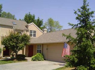 7584 Harbour Isle, Indianapolis, IN