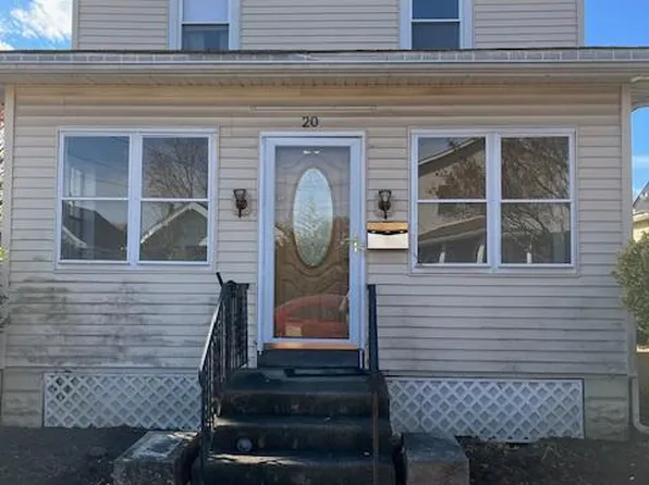 20 Illinois Ave, Burlington, NJ 08016