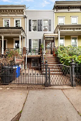 Rented by Compass | media 26