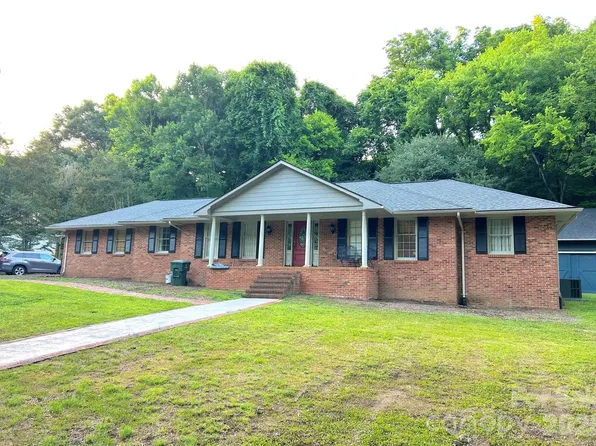 185 Hillcrest Ave SE, Concord, NC 28025