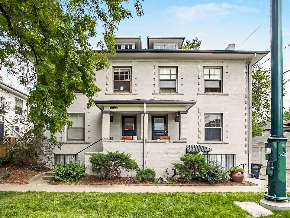 1324-1330 E 9th Ave