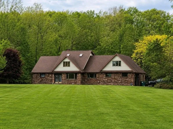 1967 Copas Rd, Owosso, MI 48867