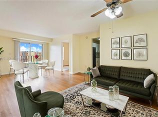 Sunset Villas Iii, Miami, FL 33126