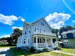 20 North St, Warwick, RI 02886
