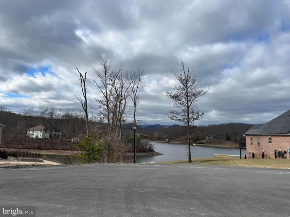 S Lakewood Dr, Ridgeley, WV 26753