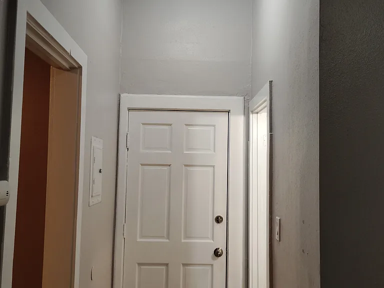 Front door and hallway unit 2