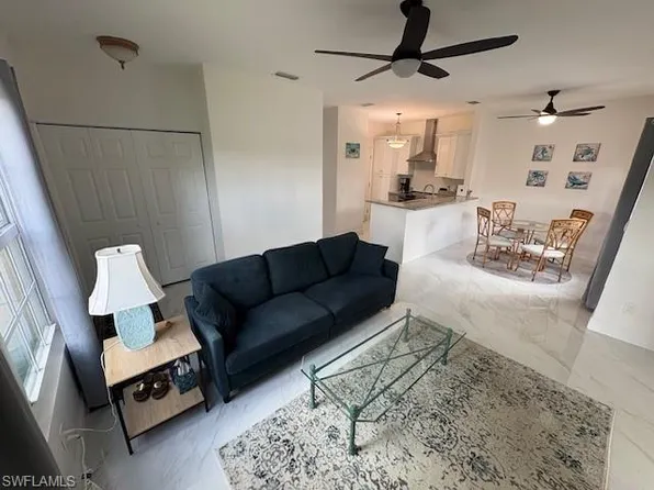6101 Lake Front DR, FORT MYERS, FL 33908