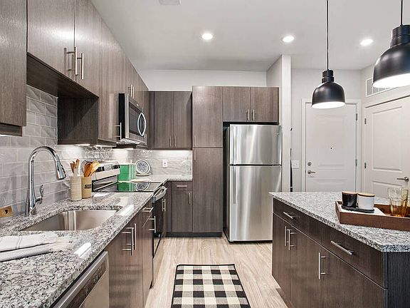 4th image of 2190 Northlake Pkwy #3308