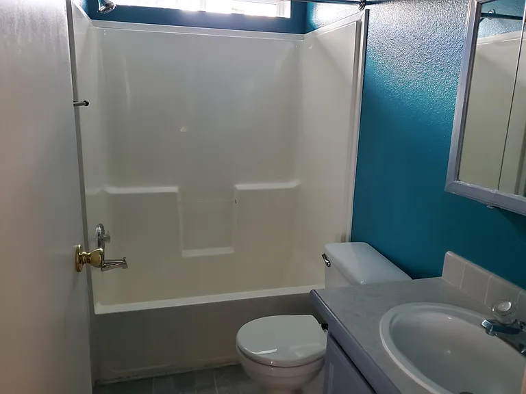 Full Bath 1