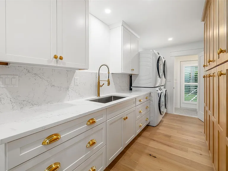 1705 Field Rd — Photo 5