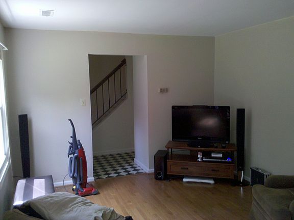 3rd image of 2 Teton Dr