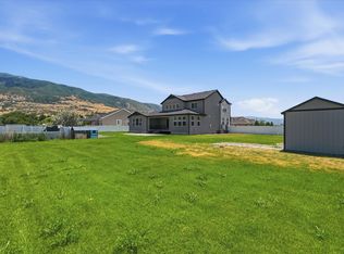 454 W 1025 S, Farmington, UT 84025