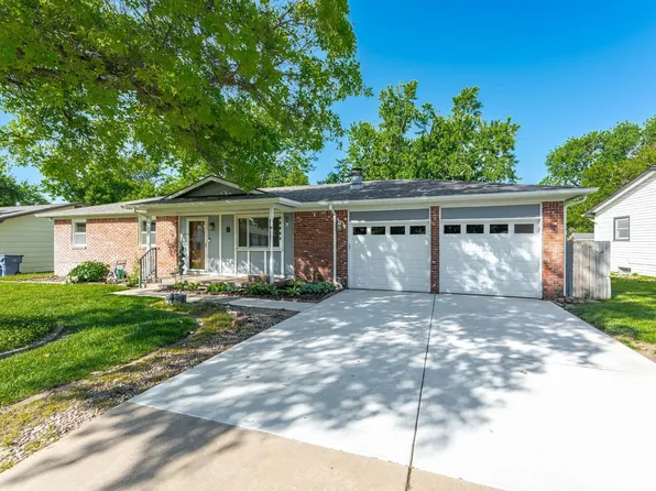 9 Argon Dr, Goddard, KS 67052