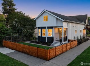 351 17th Ave E, Seattle, WA 98112