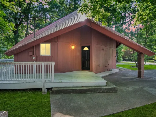 3206 Timbers Rd, Gainesville, GA 30501