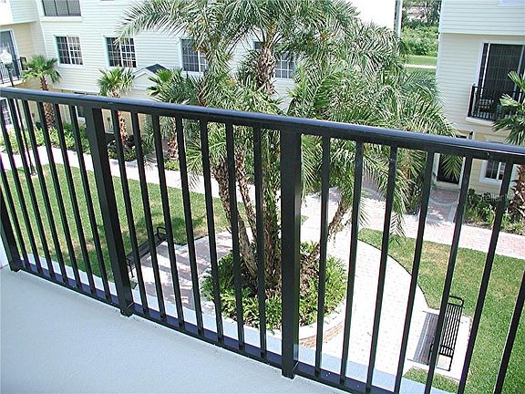 3rd image of 9863 Meadow Field Cir #9863