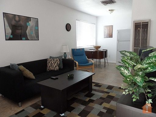 2nd image of 710 N Orchard Ave APT 01