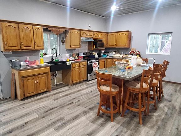 3rd image of 1650 Deloit Blvd