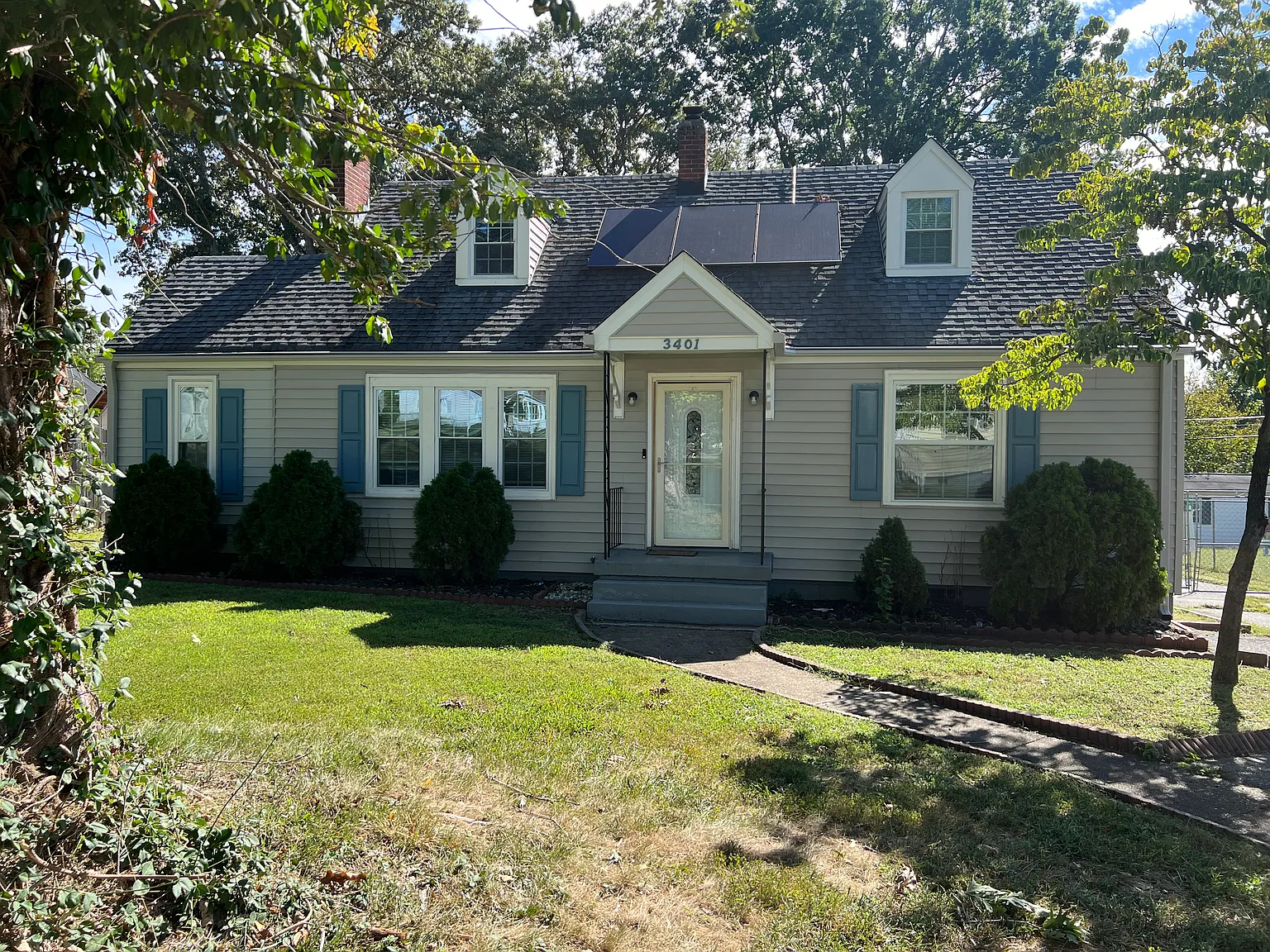 4 bed, 1392 sqft, $2,500 — Photo 2