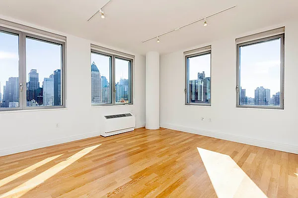 Rented by Invesco Affiliates | media 11