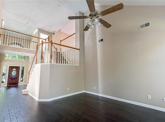 5th image of 4209 Mead Dr