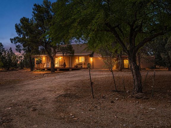 4th image of 1080 E Slate Creek Dr