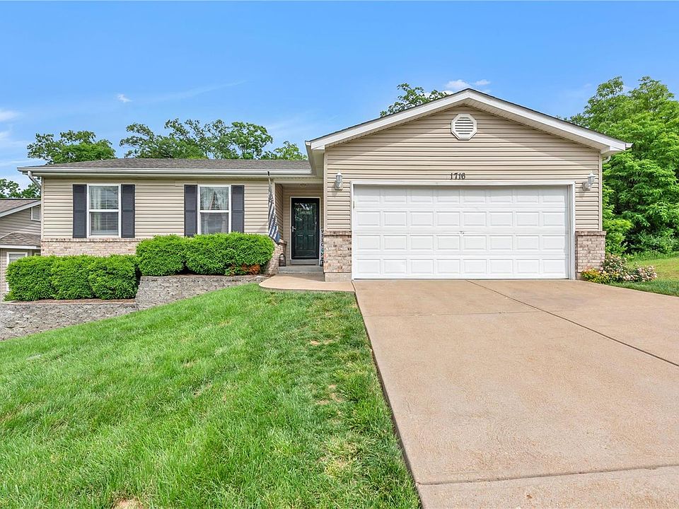 1716 Twelve Oaks Pl, Pevely, MO 63070 Zillow
