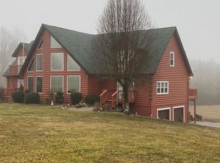 861 W Ravenscroft Rd, Sparta, TN 38583