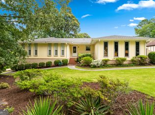 322 Emily Dr SW, Lilburn, GA 30047